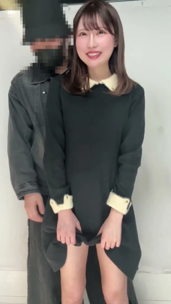 【黒歴史確定】TikTokでフォロワー万超えの女の子。仲良くなったからハメ撮り載せて黒歴史にします