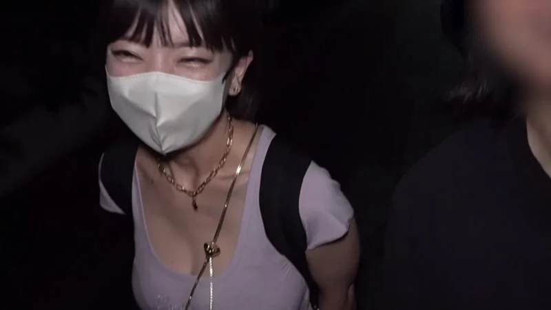 国宝級の神乳を夜通し堪能したときの3時間越えの問題作。夜中から朝方までの夜通し部分公開 サンプル画像1