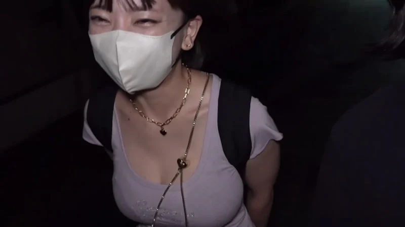 国宝級の神乳を夜通し堪能したときの3時間越えの問題作。夜中から朝方までの夜通し部分公開 サンプル画像2